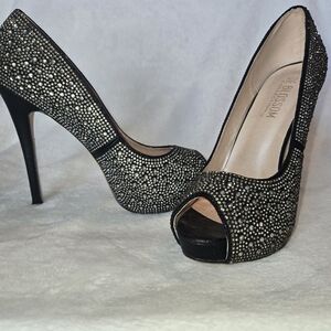De Blossom Collection Embellished Black Peep Toe 5" Stiletto Sz8 Flirty Hot Sexy